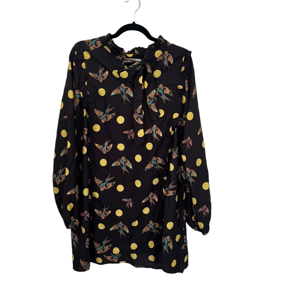 415. Wonderful new dress with a whimsical print of birds. Size 14.